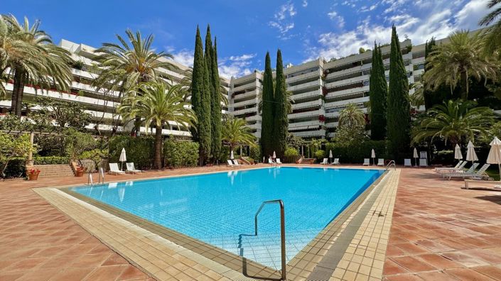 Image No.1-3 Bed Apartment for sale