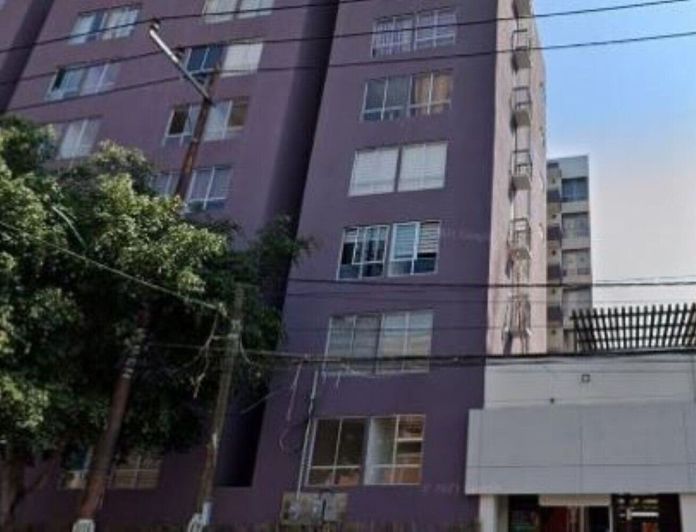 Image No.1-2 Bed House for sale