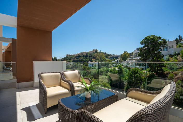 Image No.1-3 Bed Apartment for sale