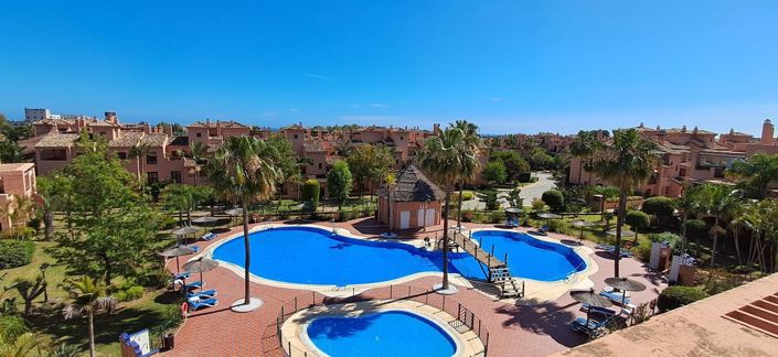 Image No.1-Appartement de 3 chambres à vendre à Estepona