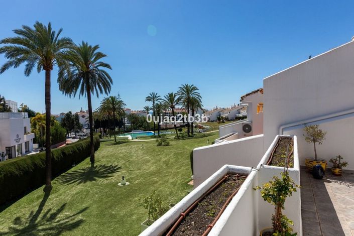 Image No.1-Appartement de 2 chambres à vendre à Nueva Andalucia