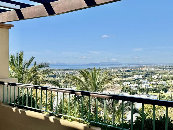 Image No.1-3 Bed Apartment for sale