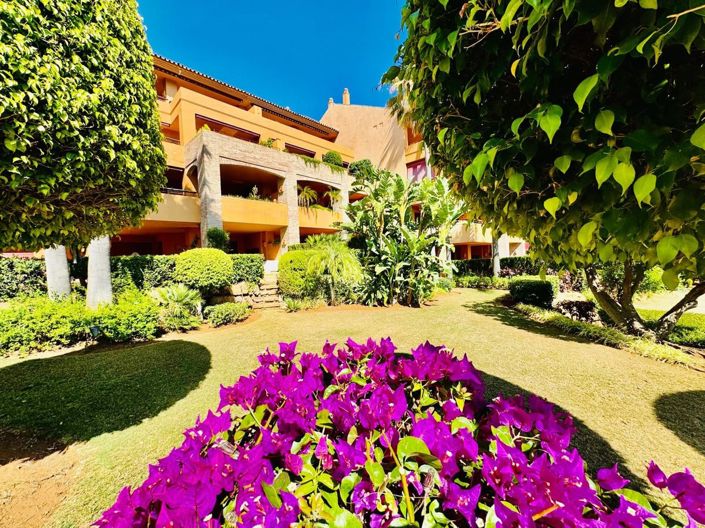 Image No.1-3 Bed Apartment for sale