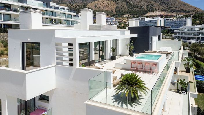 Image No.1-3 Bed Apartment for sale