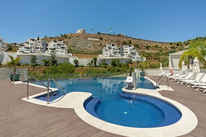 Image No.1-3 Bed Apartment for sale