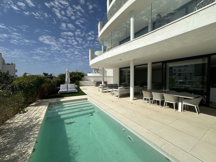Image No.1-3 Bed Apartment for sale