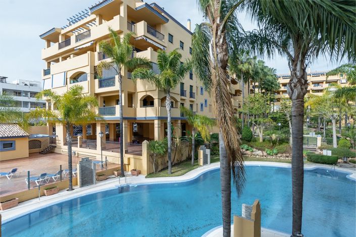Image No.1-3 Bed Apartment for sale