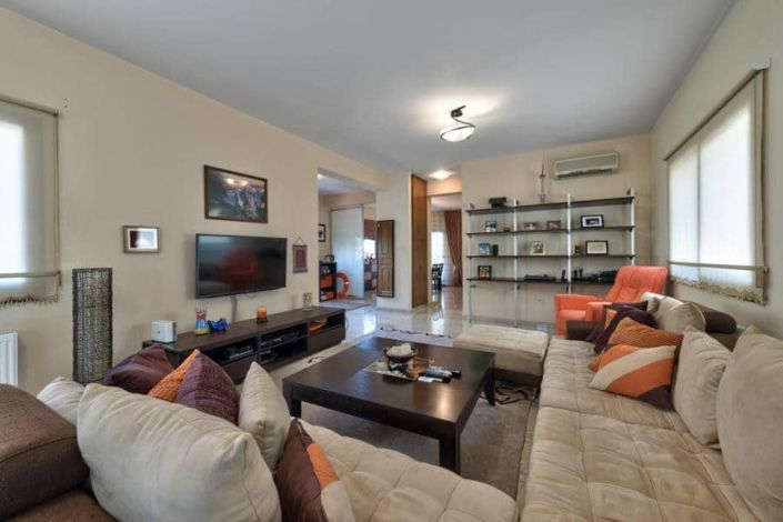 Image No.4-3 Bed House for sale