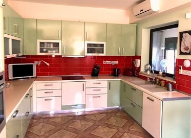 135414-img-10127-10127-18full