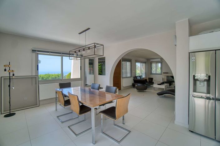 Image No.5-3 Bed House for sale