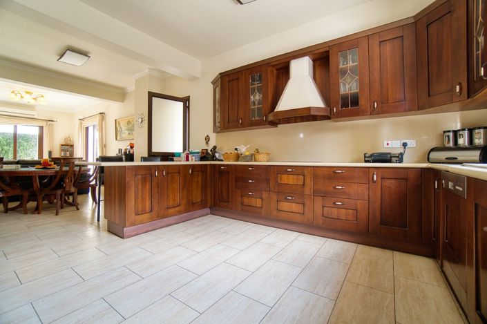 Image No.10-Maison de 4 chambres à vendre à Ypsonas