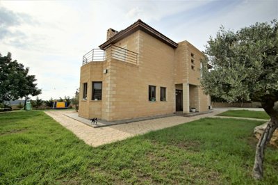 173182-detached-villa-for-sale-in-sotiraorig