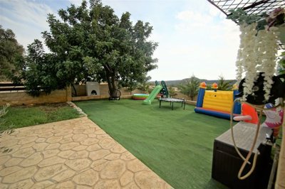 173178-detached-villa-for-sale-in-sotiraorig