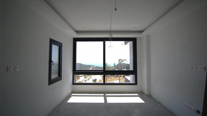 Image No.10-6 Bed House for sale