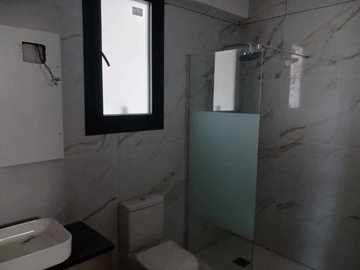 448571-detached-villa-for-sale-in-parekklisia