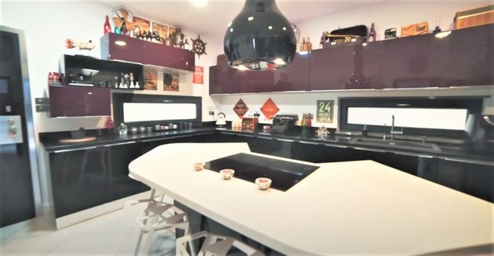 Image No.5-Maison de 7 chambres à vendre à Kolossi