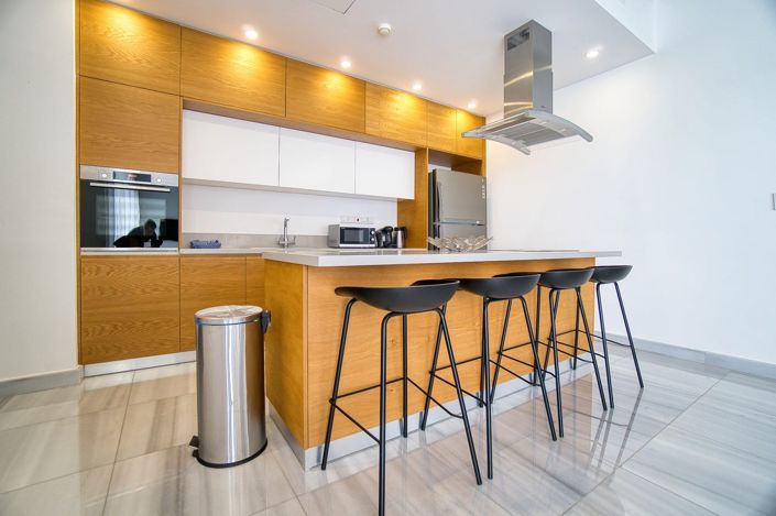 Image No.6-4 Bed House for sale