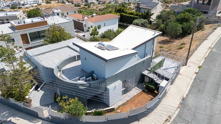 Image No.1-3 Bed House for sale