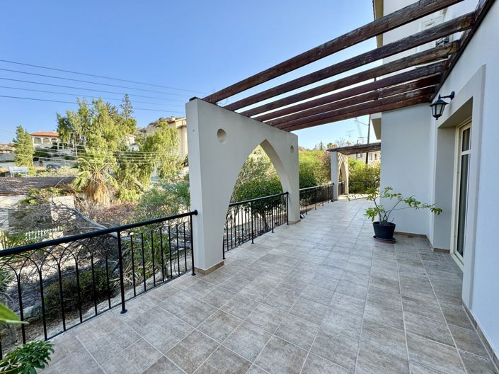 Image No.10-Maison de 4 chambres à vendre à Agios Tychonas