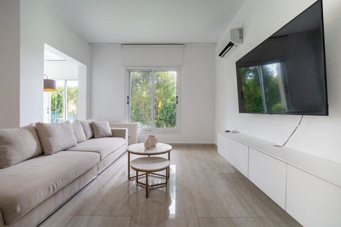 Image No.5-3 Bed House for sale