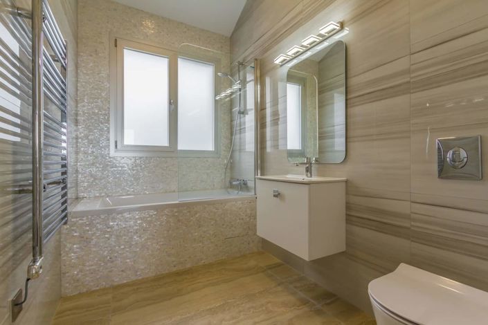 Image No.9-Maison de 5 chambres à vendre à Agios Tychonas