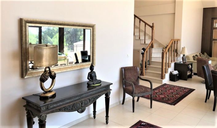 Image No.7-4 Bed House for sale