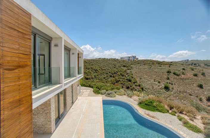 Image No.3-Maison de 4 chambres à vendre à Tsada