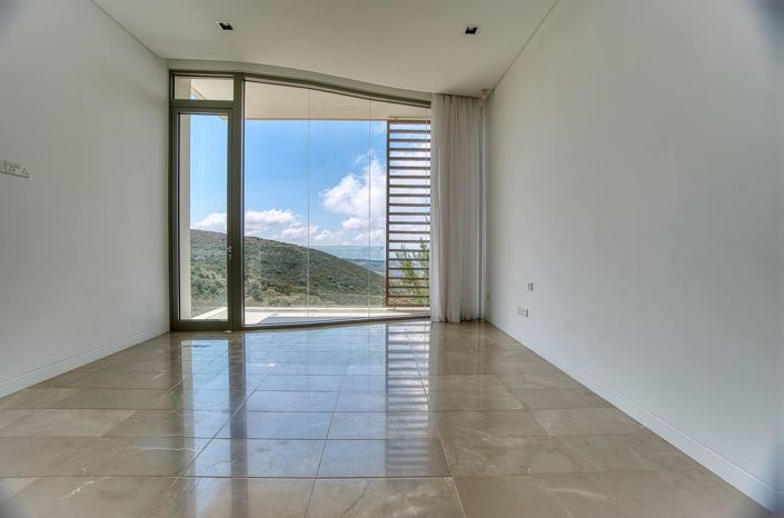 Image No.5-Maison de 4 chambres à vendre à Tsada