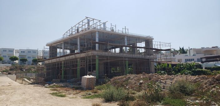 Image No.9-4 Bed House for sale