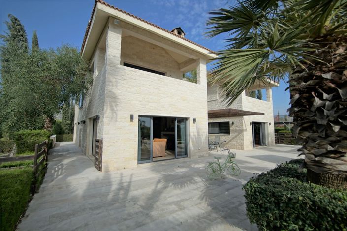 Image No.4-5 Bed House for sale