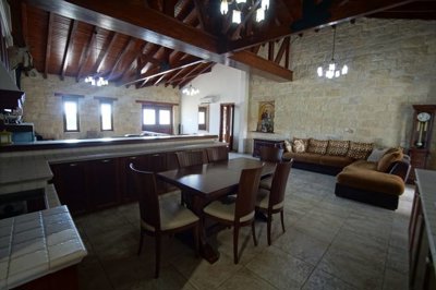 197633-detached-villa-for-sale-in-moniorig