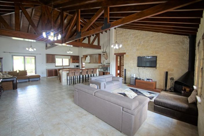 Image No.7-4 Bed House for sale