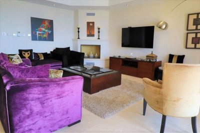 201117-detached-villa-for-sale-in-kouklia-aph