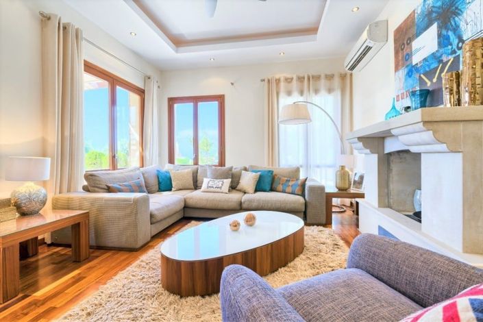 Image No.5-5 Bed House for sale