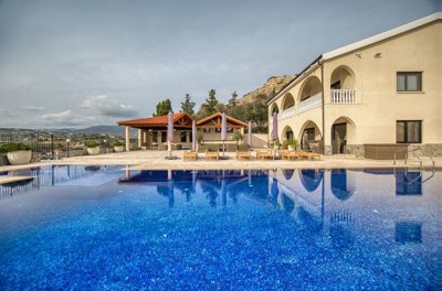 645939-detached-villa-for-sale-in-parekklisia
