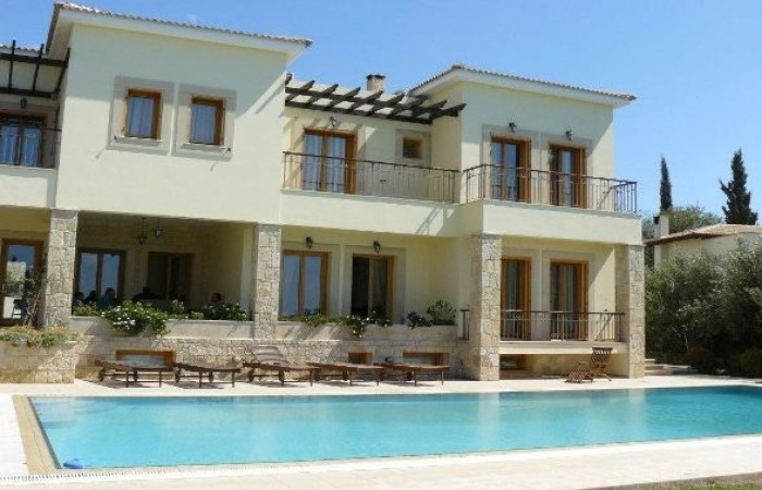 Image No.1-6 Bed House for sale