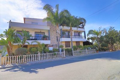 203267-detached-villa-for-sale-in-mesogifull