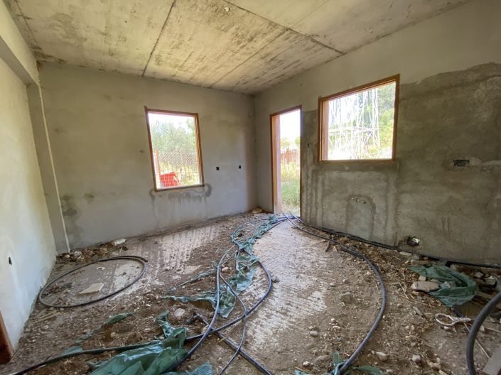 Image No.7-6 Bed House for sale