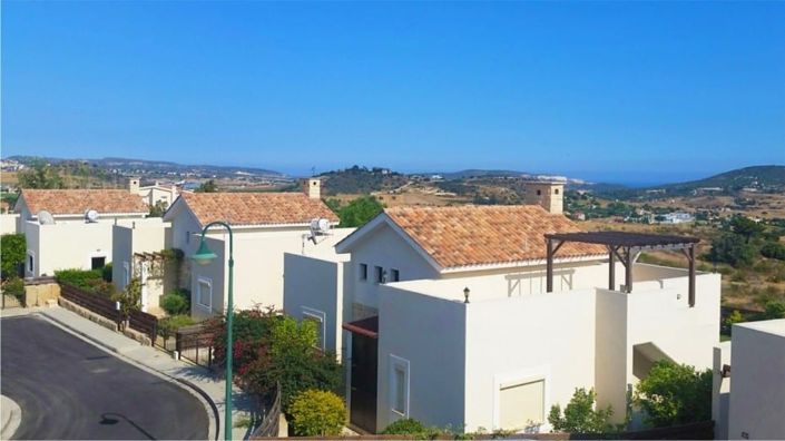 Image No.6-Maison de 2 chambres à vendre à Monagrouli