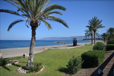 197290-detached-villa-for-sale-in-neo-choriof