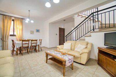 601652-detached-villa-for-sale-in-kissonergao