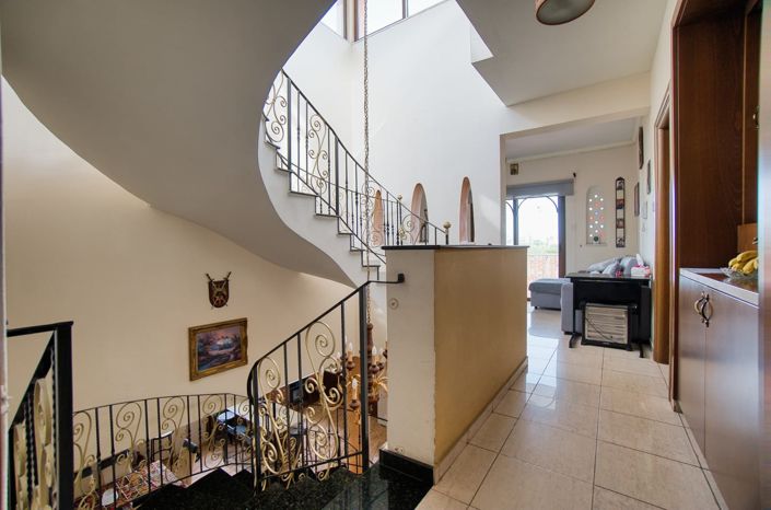 Image No.4-4 Bed House for sale