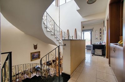 646020-detached-villa-for-sale-in-zakakiorig