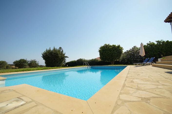 Image No.2-2 Bed House for sale