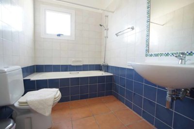 330490-bungalow-for-sale-in-pegia-st-georgeor