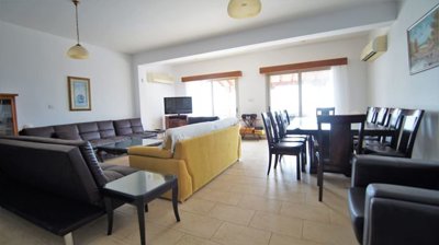 332667-detached-villa-for-sale-in-kissonergao