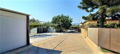 334624-bungalow-for-sale-in-monifull