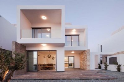 337526-detached-villa-for-rent-in-empafull-1