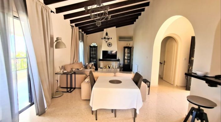 Image No.3-3 Bed House for sale