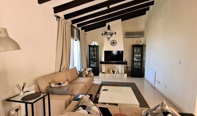 338557-detached-villa-for-sale-in-tala-kamare